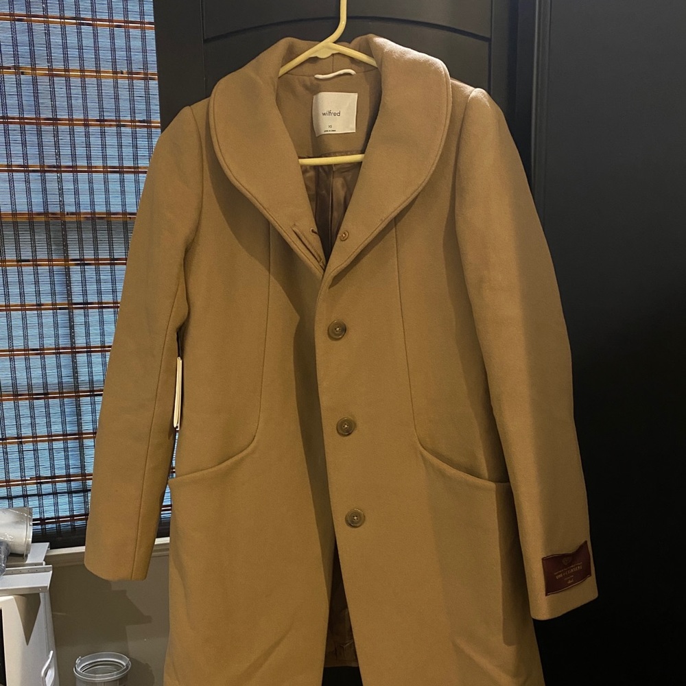 NWT Aritzia Wilfred Cocoon Coat